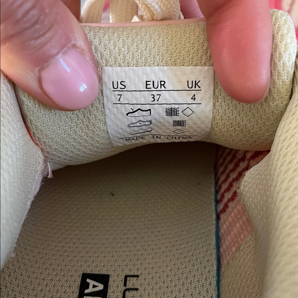 LUCKY STEP Air Cooled Pink Sneakers size 7 - Picture 13 of 13